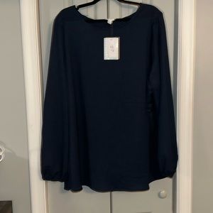 2xl Lularoe Vivian Button Back Long Sleeve Blouse.